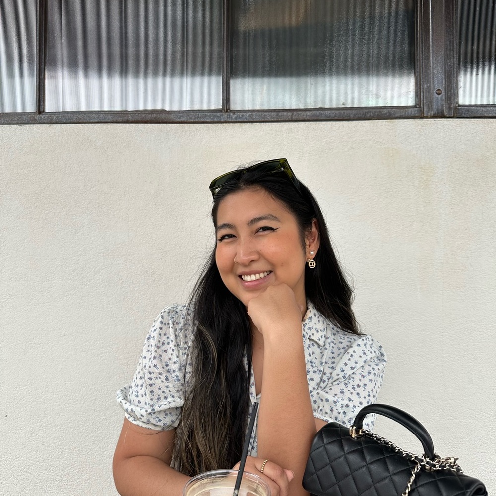 Meet your Posher, Nina